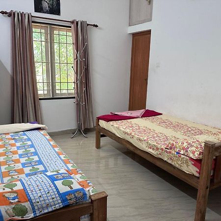 Villa Mariana Kochi Buitenkant foto
